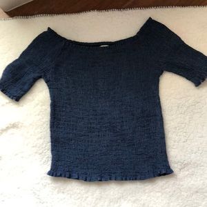 Hendi off the shoulder top